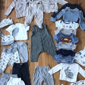 Bulk baby clothes size NB - 3month. 33 items